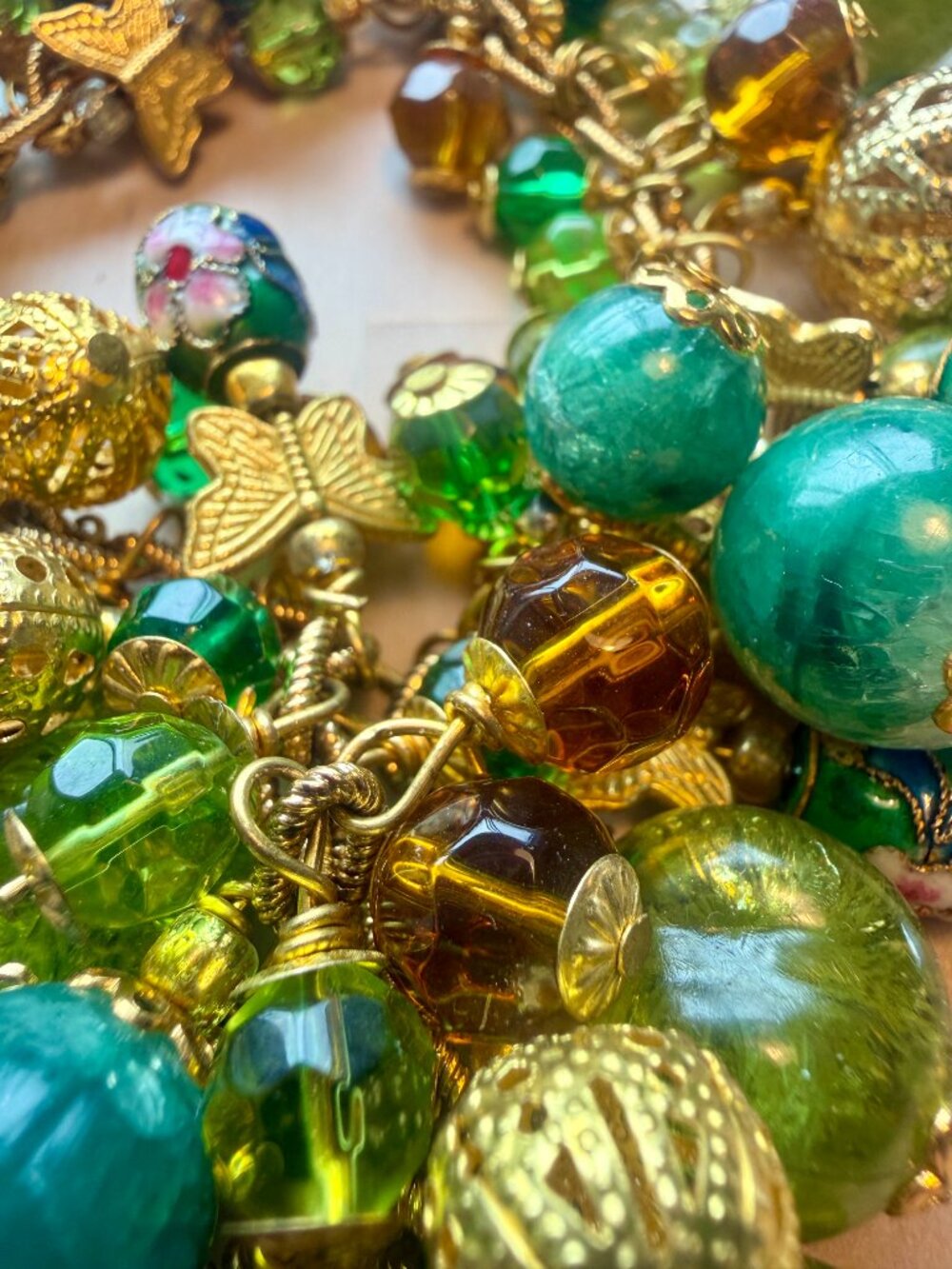 Green and Gold Toned Dangling Bracelet - Picture 7 of 9